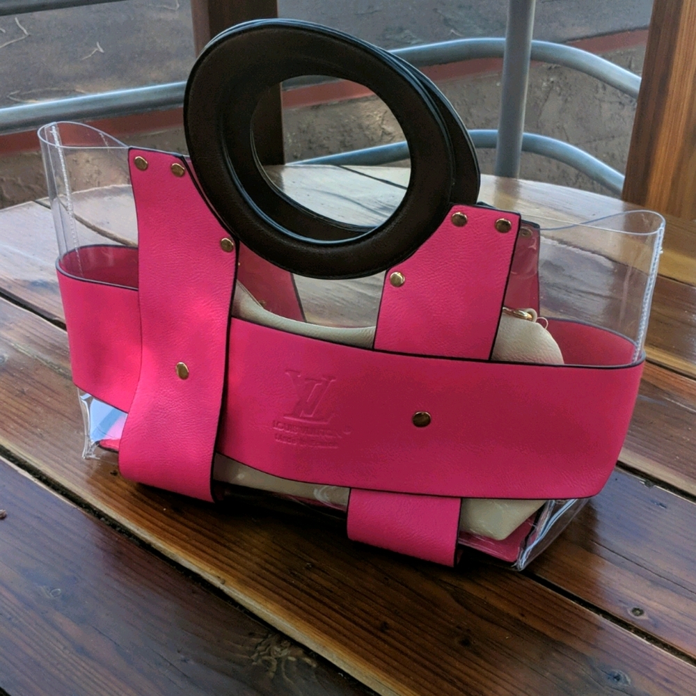 Hand bag